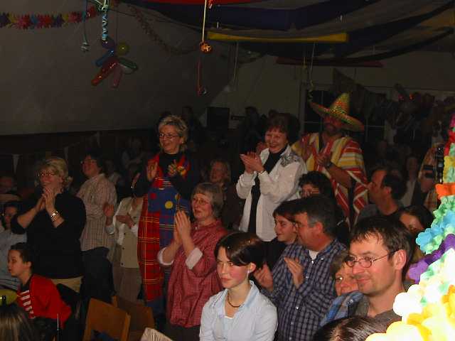 Kindermaskenball-2004_30.JPG