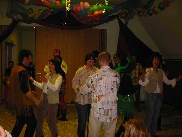 Kindermaskenball-2004_33.JPG