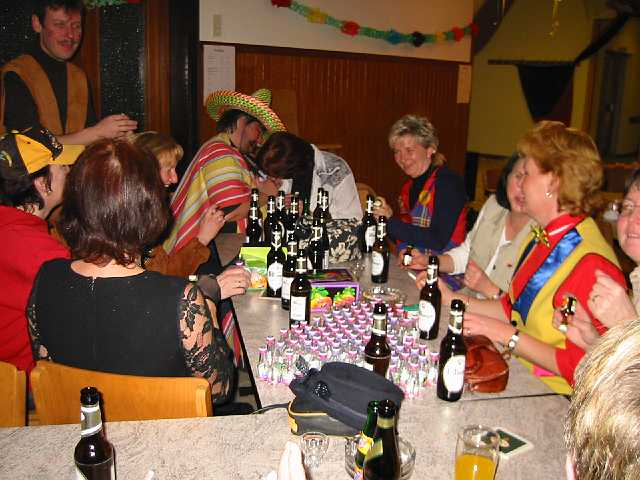 Kindermaskenball-2004_41.JPG