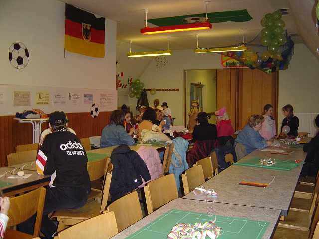 Kindermaskenball-2006_03.JPG