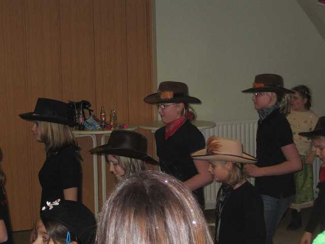 Kindermaskenball-2006_36.JPG