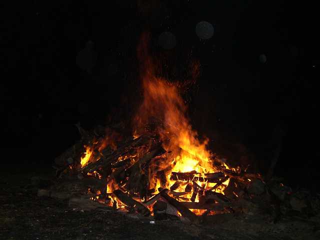 Osterfeuer-2007_016.JPG