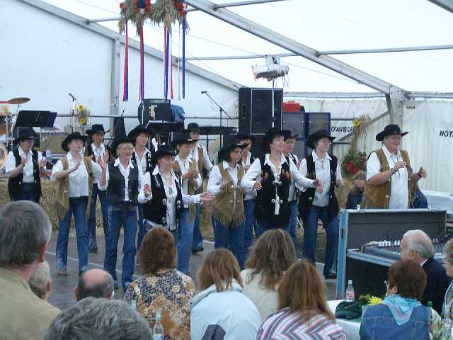 Schleppertreffen-2004_16.JPG