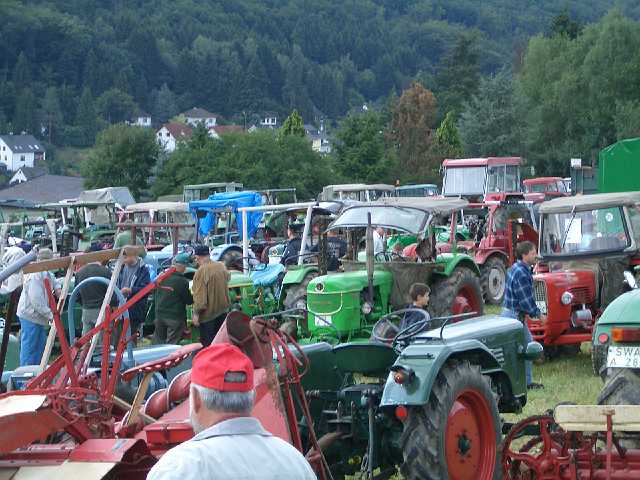 Schleppertreffen-2004_23.JPG